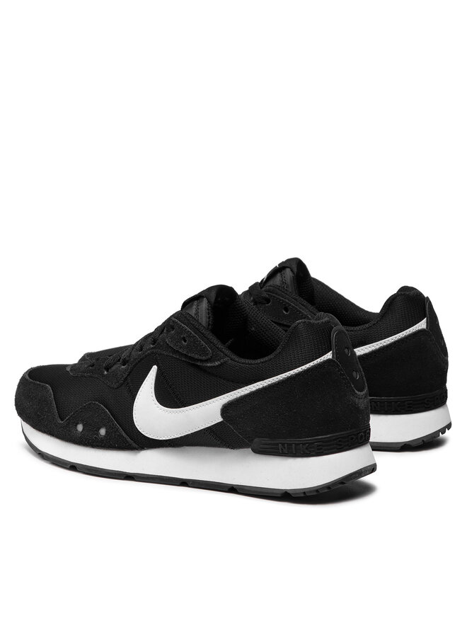 Nike Сникърси Nike Venture Runner CK2944 002 Черен