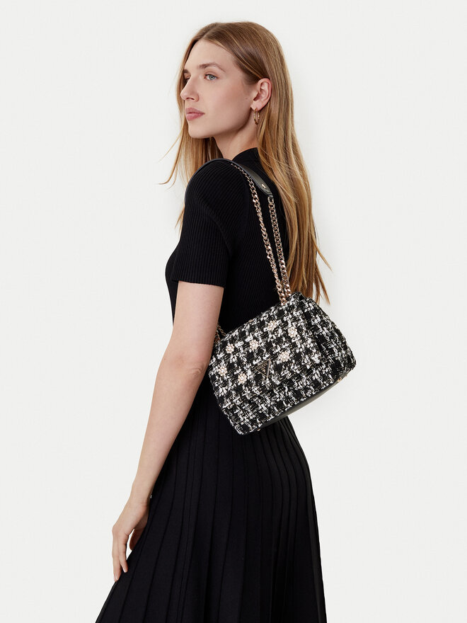 Guess Rankinė Guess Everlee HWTB86 79210 Juoda