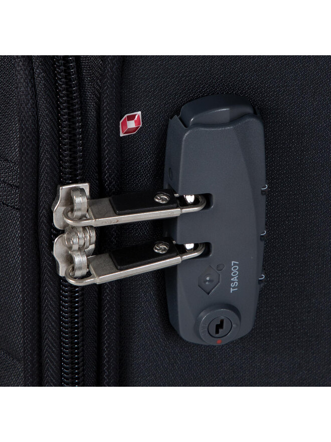 Samsonite Kabinový kufr Samsonite Base Boost 79200-1041-1CNU Černá