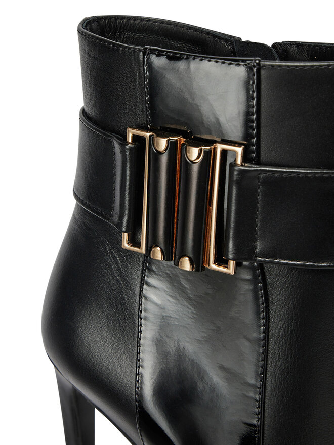 Baldowski Stiefeletten Baldowski D04834-1451-002 Schwarz