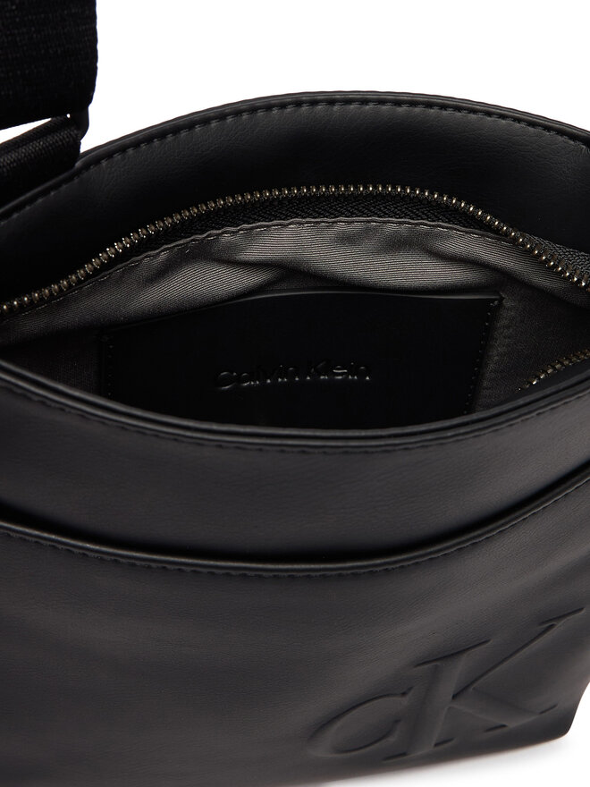 Calvin Klein Umhängetasche Calvin Klein Bold Ck Flatpack LV04D3344G Schwarz