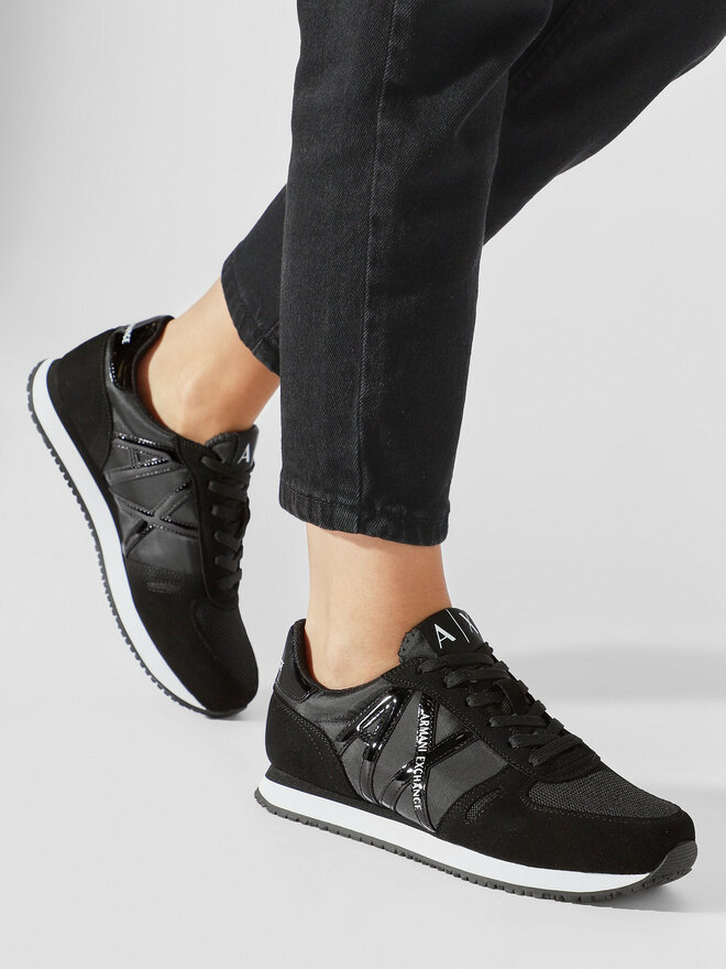 Armani Exchange Superge Armani Exchange XDX031 XV137 K001 Črna