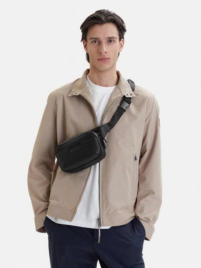 Armani Exchange Gürteltasche﻿ Armani Exchange XM002588 AF22651 UC001 Schwarz