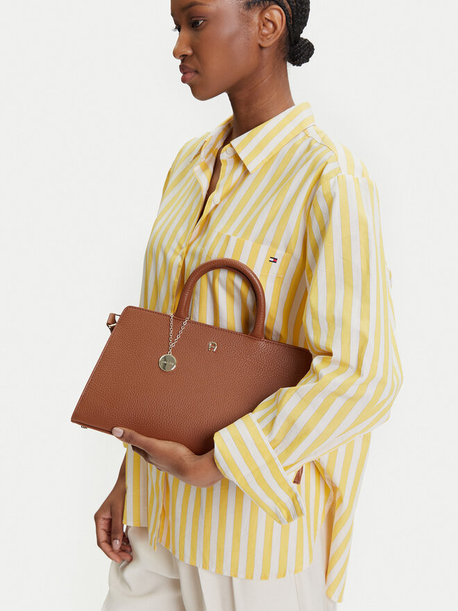Aigner Táska Aigner Cybill M 133034 Barna