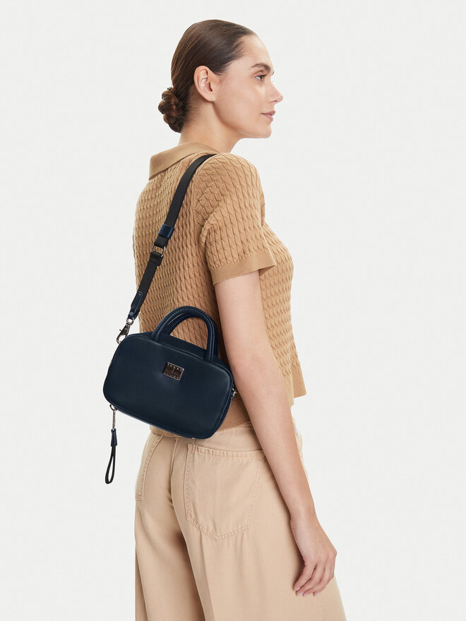 Tommy Jeans Handtasche Tommy Jeans Tjw American Cool Trunk AW0AW17294 Dunkelblau