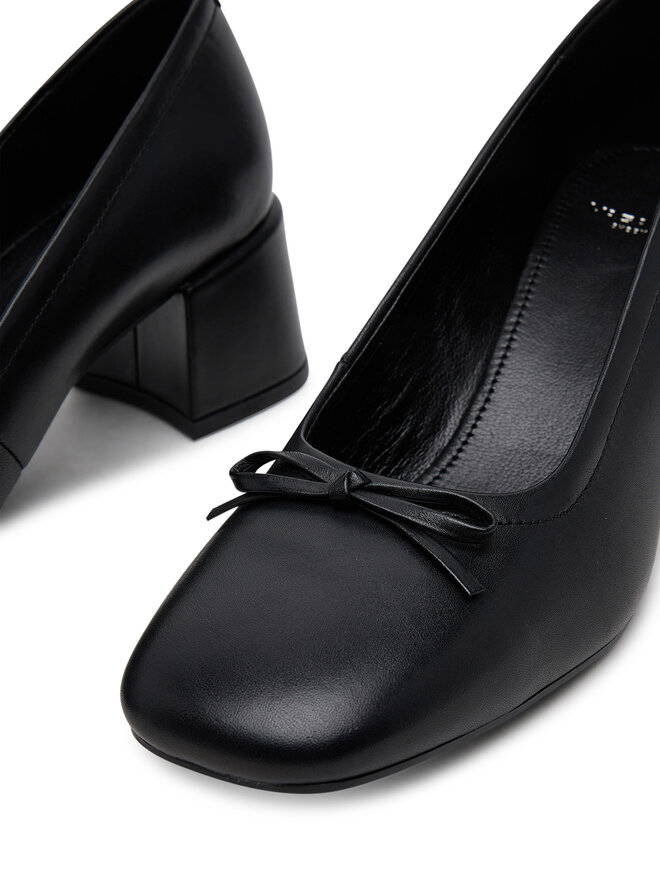 Vagabond Shoemakers Półbuty Vagabond Shoemakers Adison 5939-001-20 Czarny