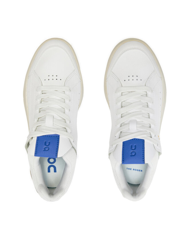 On Sneakers On The Roger Centre Court 4899155 Weiß