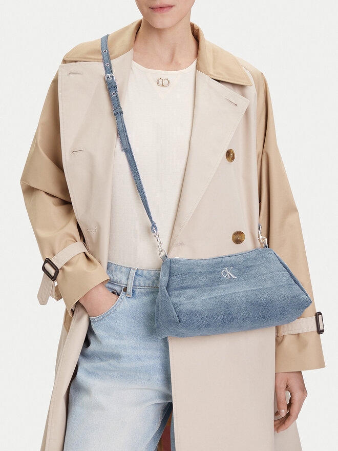 Calvin Klein Ročna torba Calvin Klein Denim Layla Shoulder Bag Sm LV04F3222G Modra