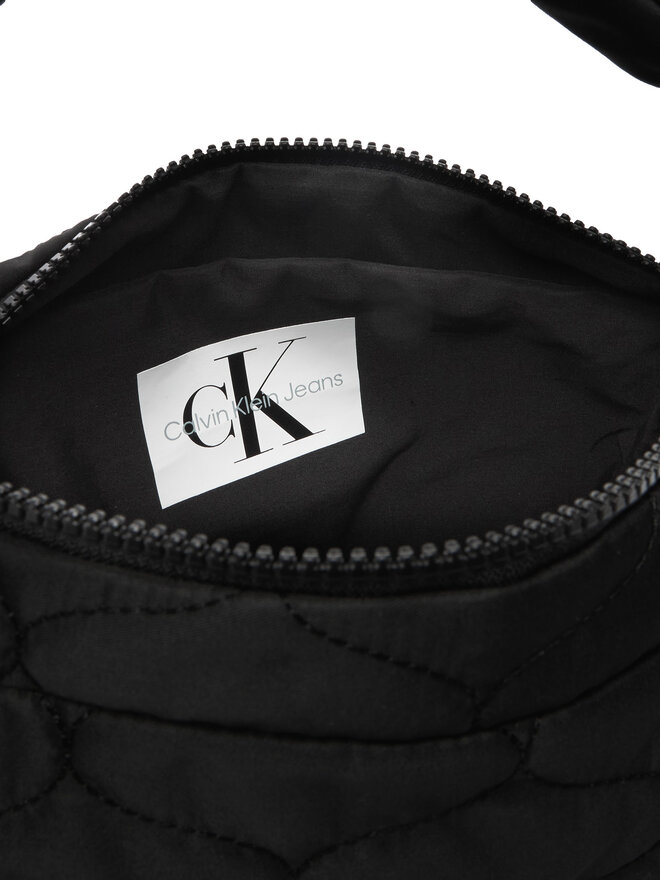 Calvin Klein Borsetta Calvin Klein Quilted Shoulder Bag IU0IU00724 Nero