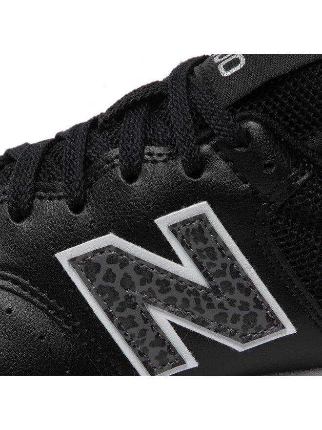New Balance Laisvalaikio batai New Balance GW500MV1 Juoda