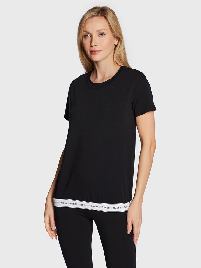 Guess Guess Marškinėliai Carrie O2BM08 KBBU1 Juoda Regular Fit