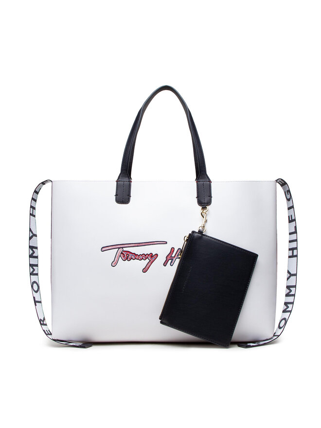 Iconic tote online