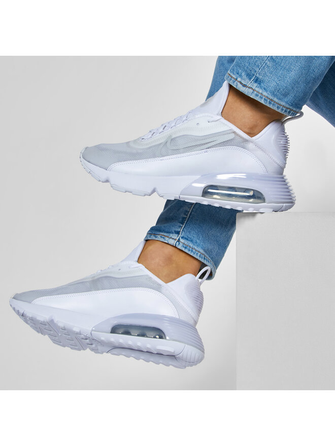Nike Sportcipők Nike Air Max 2090 BV9977 100 Fehér