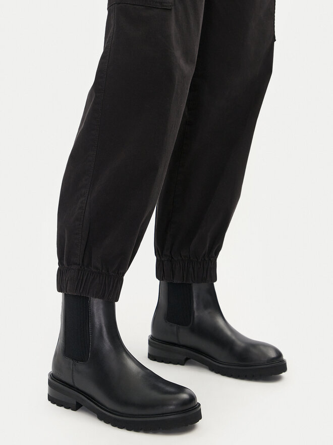 JOOP! Kotníková obuv s elastickým prvkem JOOP! 4140007708 Černá