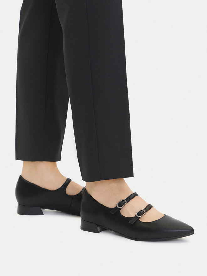 Clarks Обувки Clarks Natalyn Lane 26181929 Черен