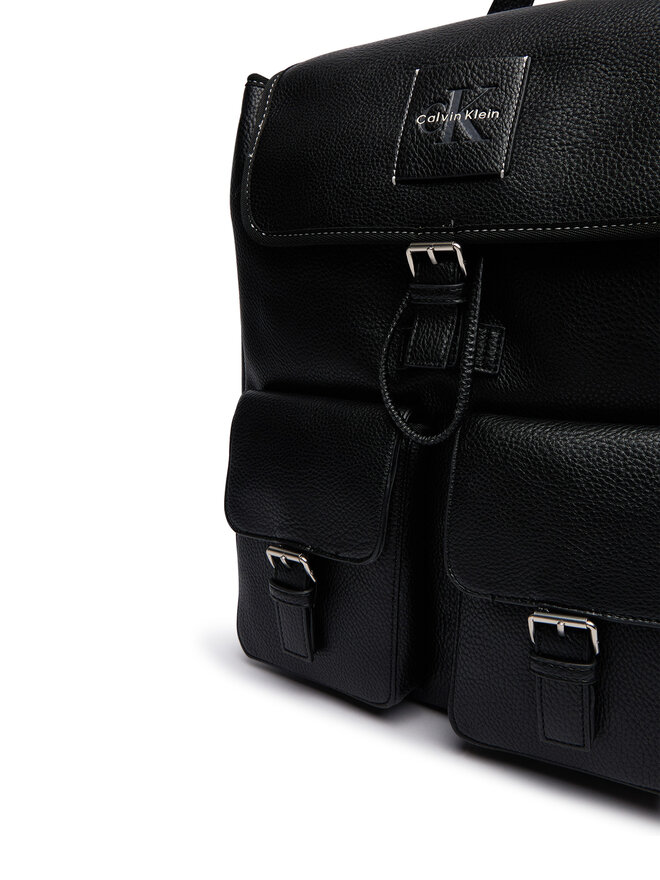 Calvin Klein Rucksack Calvin Klein Bold Pebble Flap Backpack LV04D3565G Schwarz