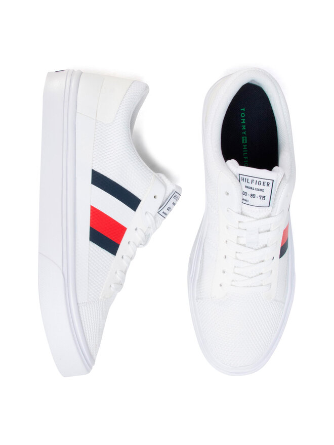 Tommy Hilfiger Sneakers Tommy Hilfiger Lightweight Stripes Knit Sneaker FM0FM02689 Weiß