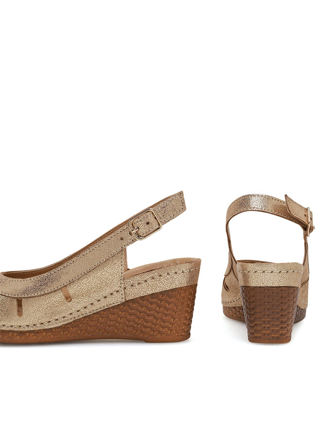 Lasocki Sandalen Lasocki ARC-N1890-02 Goldfarben