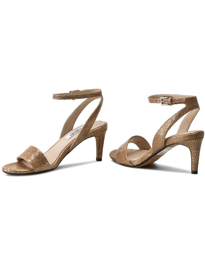 Clarks Sandalen Clarks Amali Jewel 261146214 Champagne