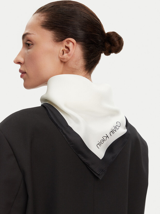 Calvin Klein Foulard Calvin Klein K60K612978 Bianco