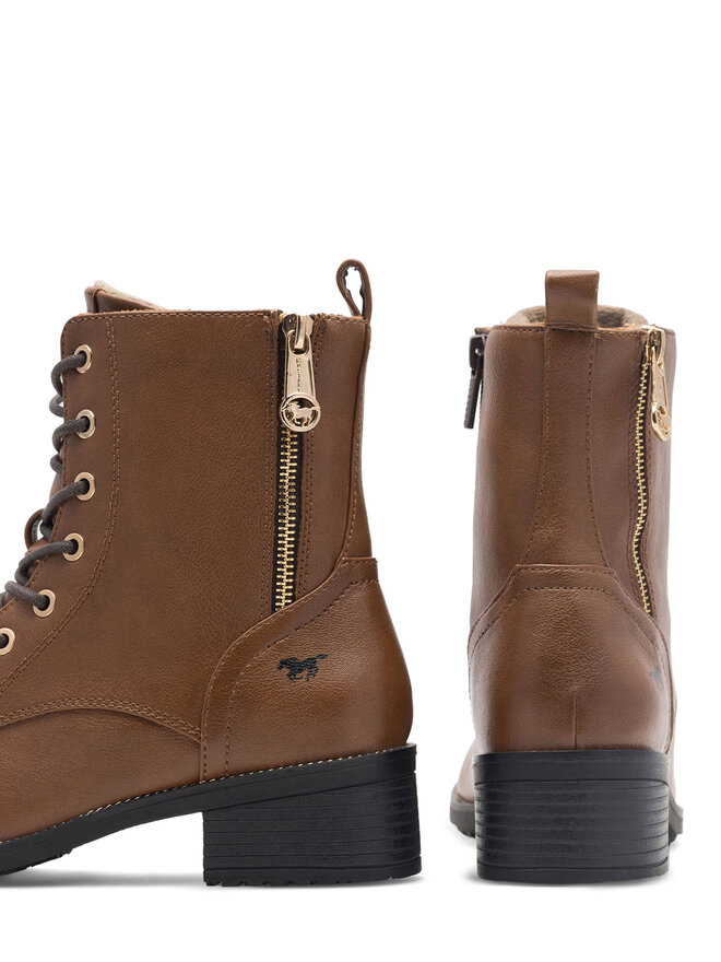 Mustang Stiefeletten Mustang 1402-502 Braun