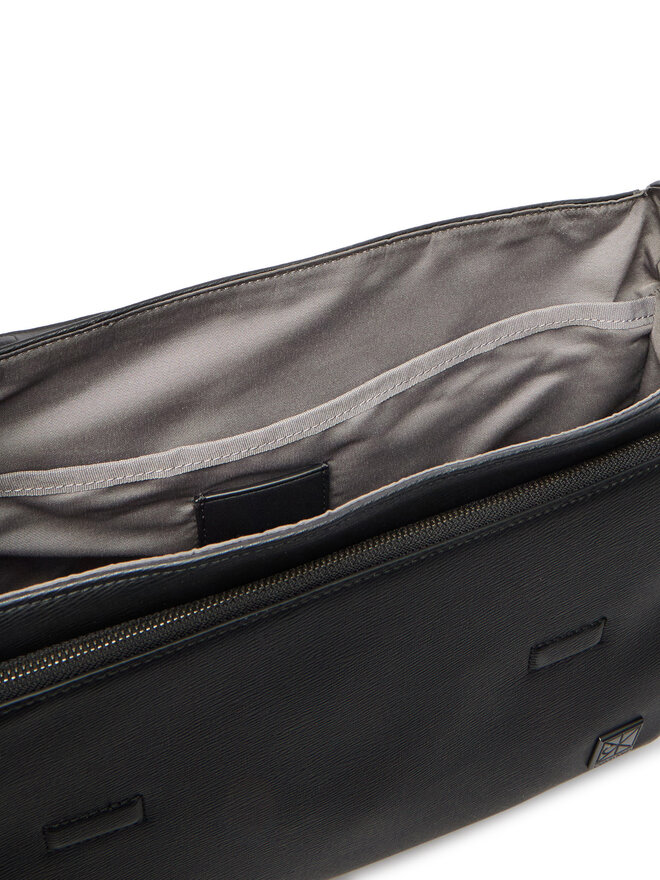 Calvin Klein Umhängetasche Calvin Klein Emblem Hw Flap Messenger LV04D3299G Schwarz