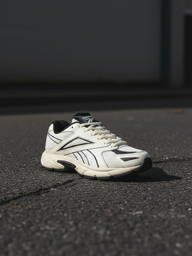 Снікерcи Reebok CEO-ROAD PRIME 100208662 Écru | evzuttya.com.ua