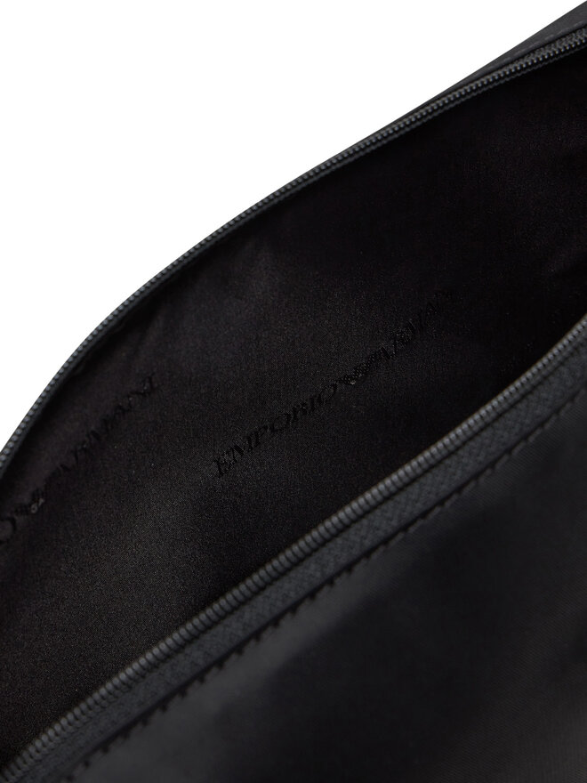 Emporio Armani Ruksak Emporio Armani EM001795 AF13454 UC001 Čierna