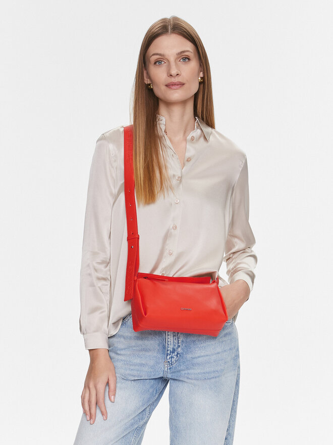 Calvin Klein Bolso Calvin Klein Gracie Mini Crossbody K60K611346 Naranja