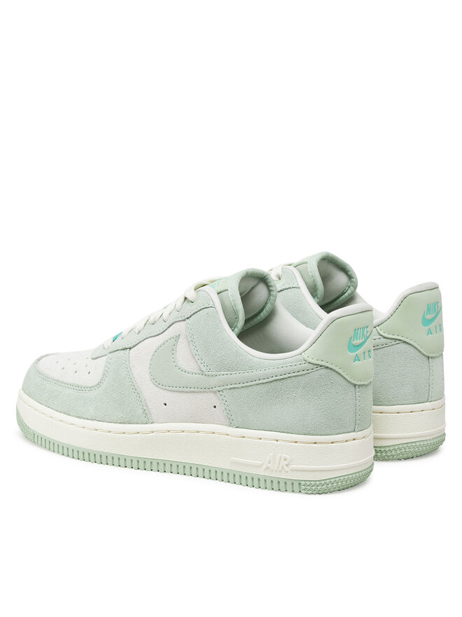 Nike Сникърси Nike Air Force 1 07 HQ1497 Зелен