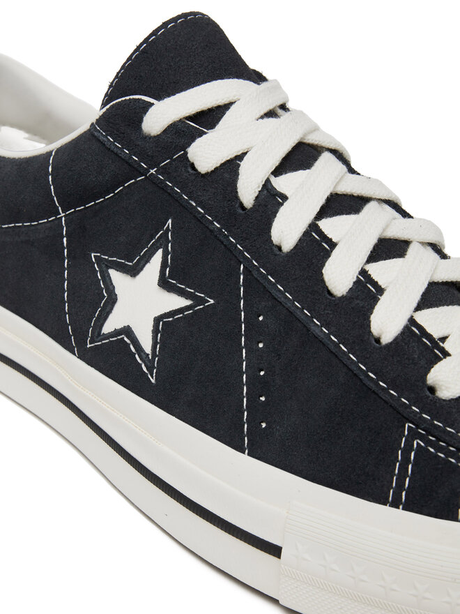 Converse Tenis superge Converse One Star 95 A14711C Črna