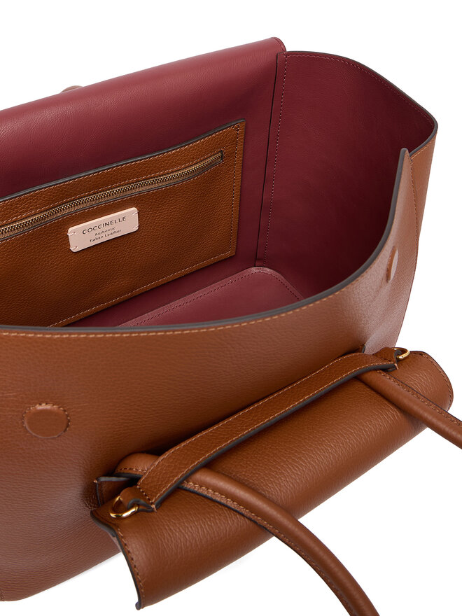 Coccinelle Handtasche Coccinelle T8A Coccinelle Double Beat E1 T8A 11 02 01 Braun