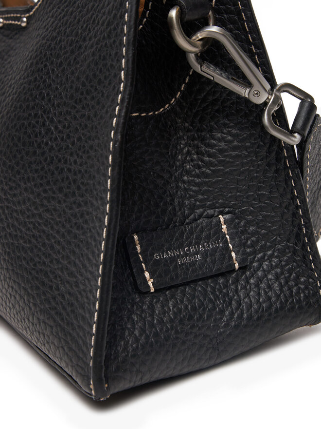 Gianni Chiarini Ročna torba Gianni Chiarini Aurora BS 10565 RNGDBL-NAETN Črna