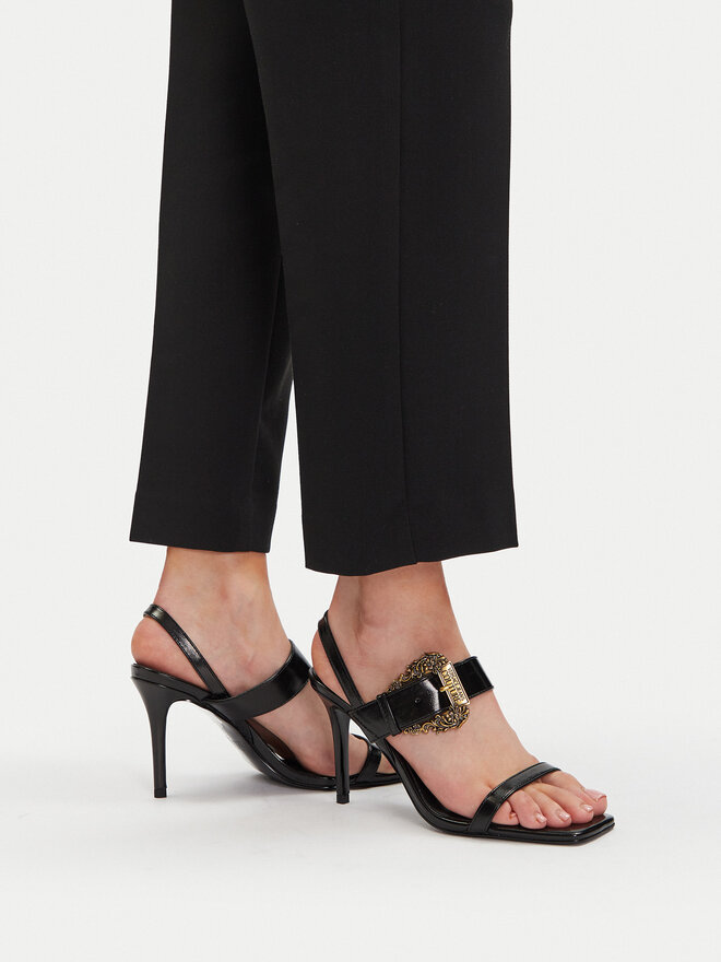Versace Jeans Couture Босоніжки Versace Jeans Couture 79VA3S71 Чорний