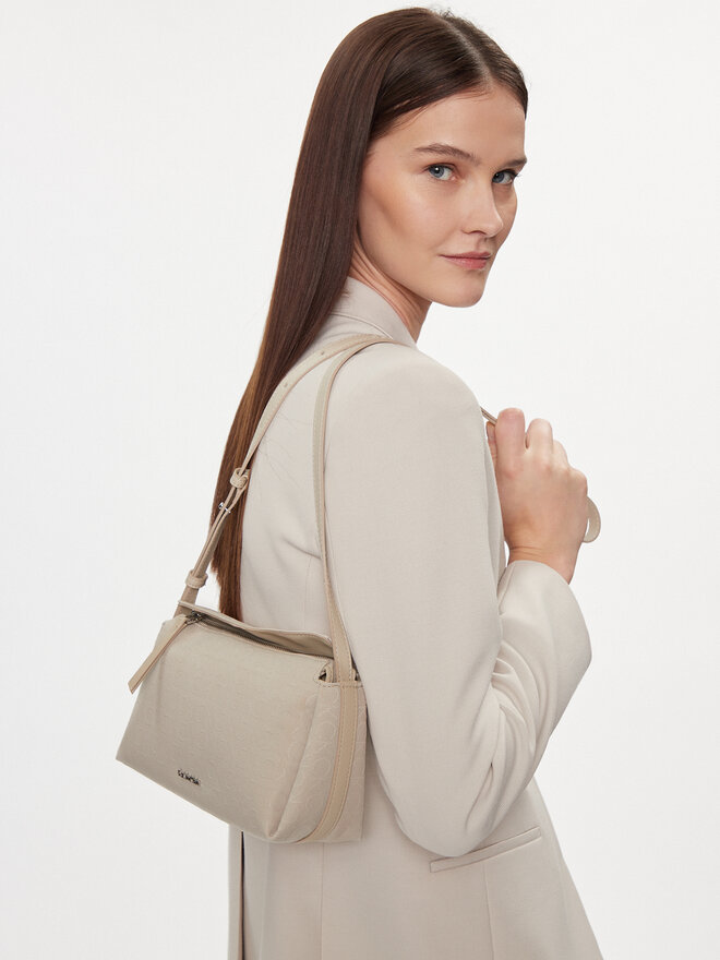 Handtasche Calvin Klein Gracie Mini Bag Jcq Mono K60K611753 Beige eschuhe.at