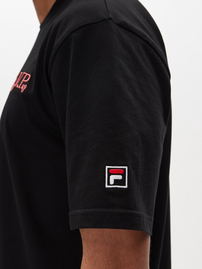 Fila Fila T-Shirt Lengeweg FAM0907 Μαύρο Regular Fit