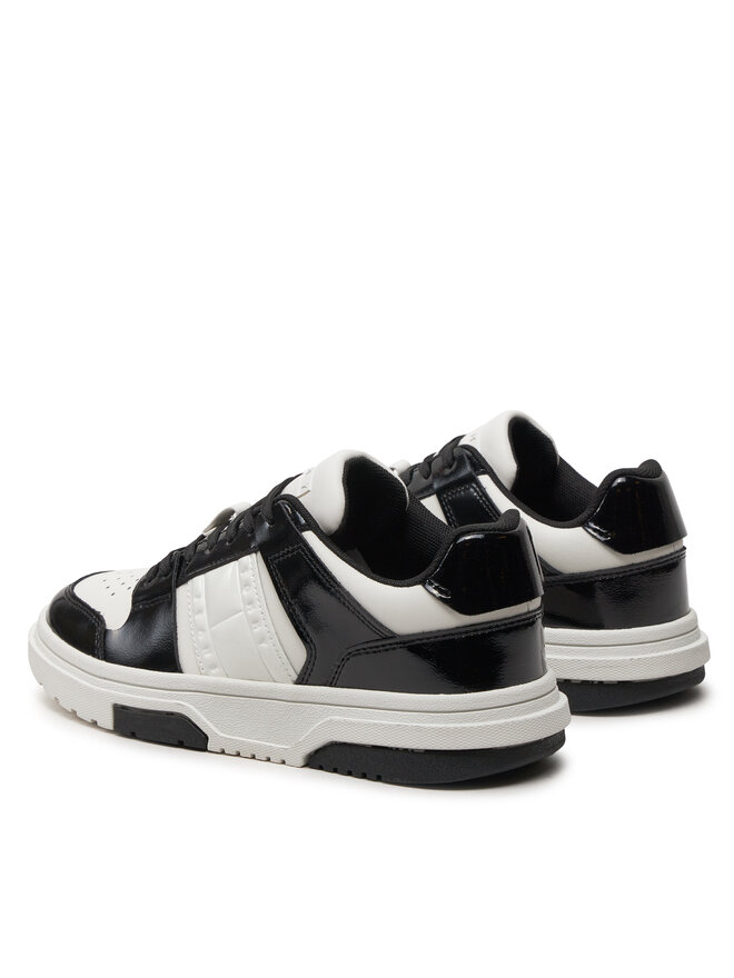 Tommy Jeans Снікерcи Tommy Jeans The Brooklyn Patent EN0EN02528 Чорний