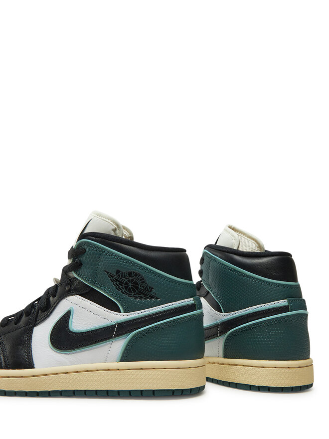 Nike Снікерcи Nike Wmns Air Jordan 1 FQ7818 Чорний