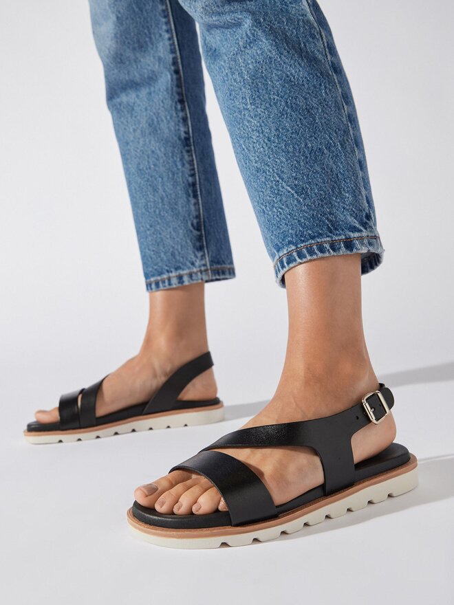 Salamander Sandalen Salamander 32-54802-01 Schwarz