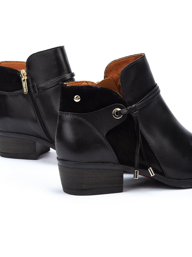 Pikolinos Īsie zābaki Pikolinos W1U-8505 Melns