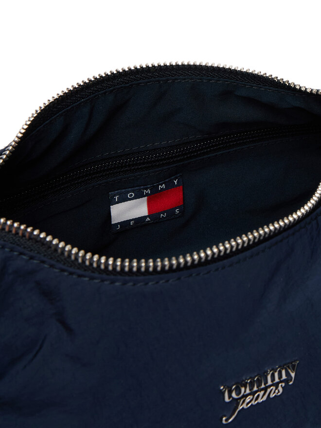 Tommy Jeans Handtasche Tommy Jeans Metal Logo Padded Strap Shoulder Bag AW0AW18583 Dunkelblau
