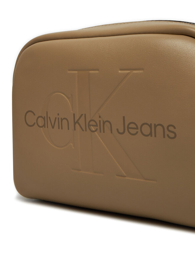 Calvin Klein Jeans Сумка Calvin Klein Jeans Sculpted Camera Bag18 Mono K60K612220 Коричневий