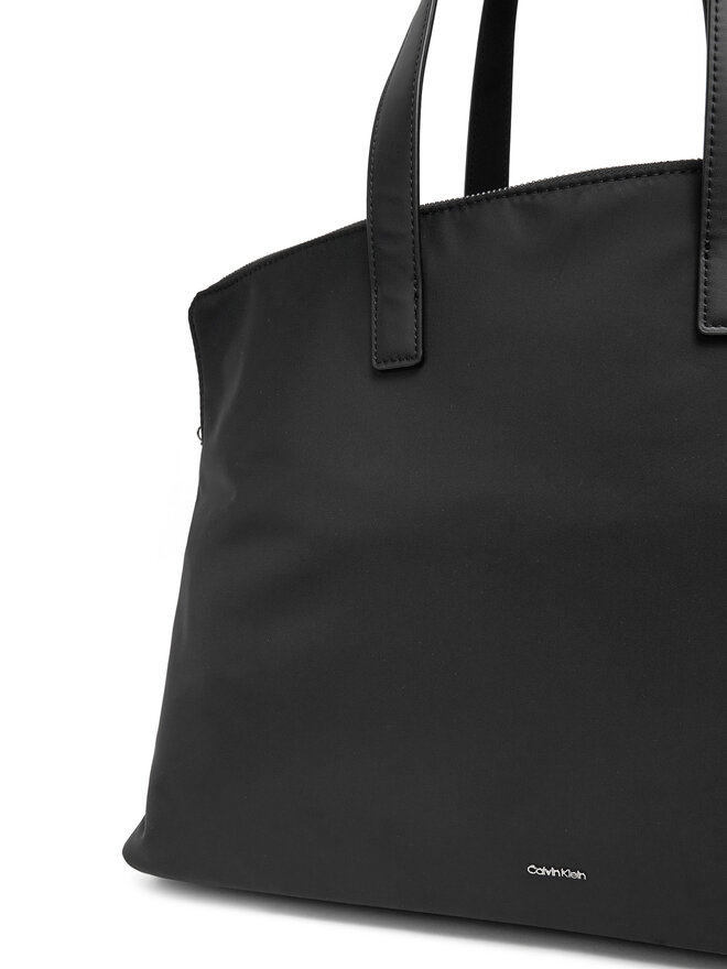 Calvin Klein Torbica Calvin Klein Business Tech 2g Carryall K50K512934 Črna