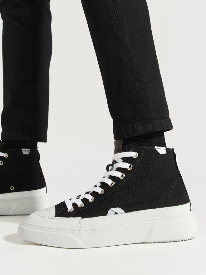 Inuikii Сникърси Inuikii Canvas Lex High 50103-991 Черен
