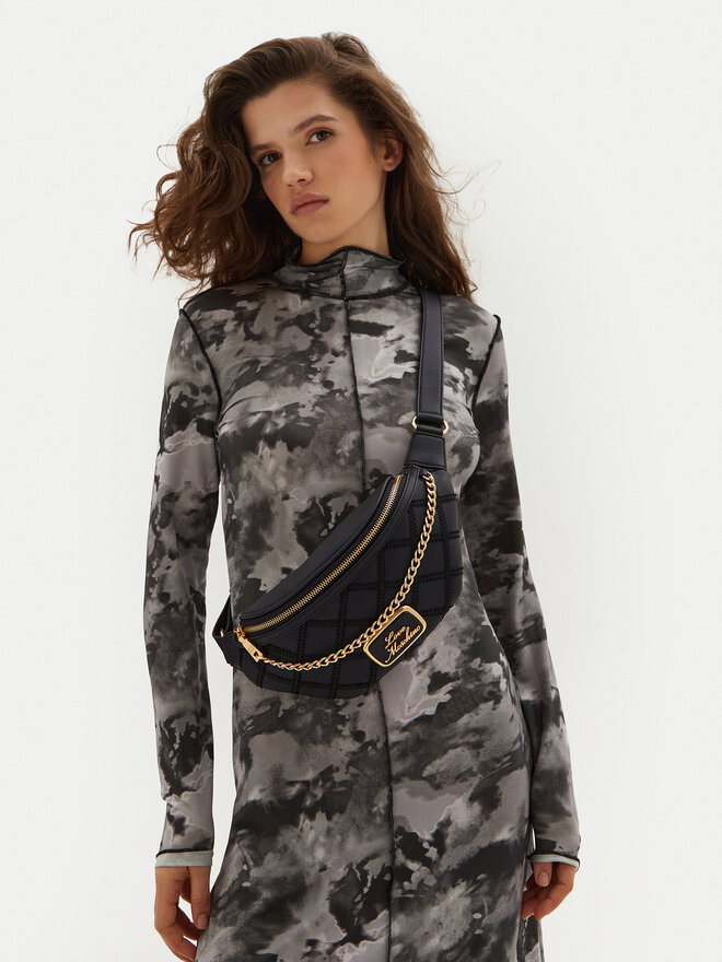 Сумка на пояс﻿ LOVE MOSCHINO JC4309PP0LKK100A Чорний | evzuttya.com.ua