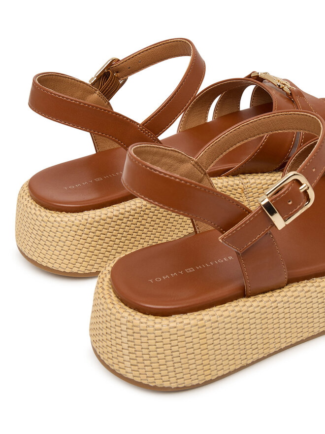 Tommy Hilfiger Sandalen Tommy Hilfiger T3A2-34293-0326 Braun