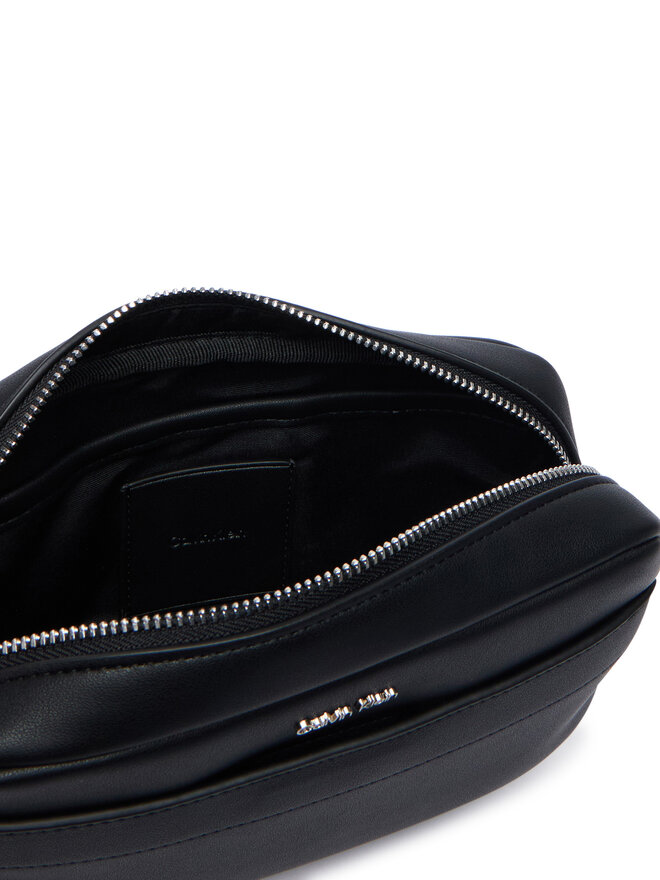 Calvin Klein Umhängetasche Calvin Klein Raised Pouch W/ Handle LV04D1277G Schwarz