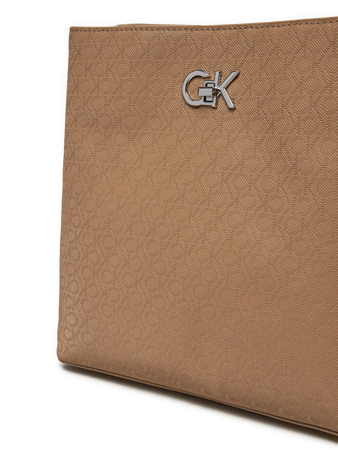 Calvin Klein Сумка Calvin Klein Ck Convertible Bucket Bag_Mono K60K613137 Коричневий