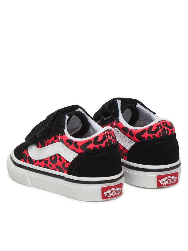 Vans Sneakers aus Stoff Vans Old Skool V VN000CRWFOC1 Rosa