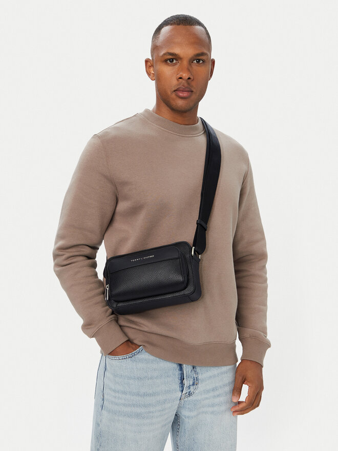 Tommy Hilfiger Umhängetasche Tommy Hilfiger Th Central Ew Reporter AM0AM14696 Schwarz